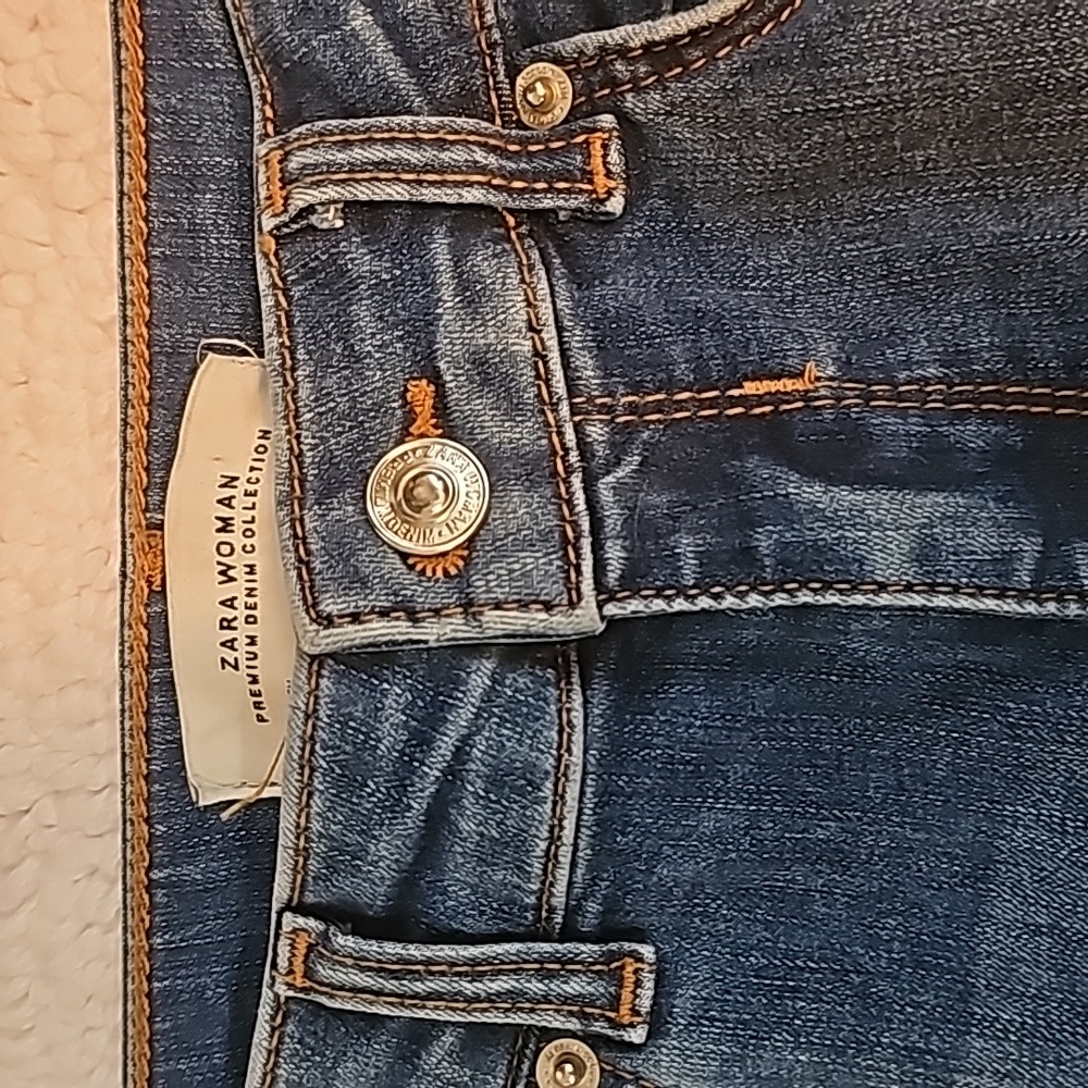 Zara Woman premium denim collection blue jeans